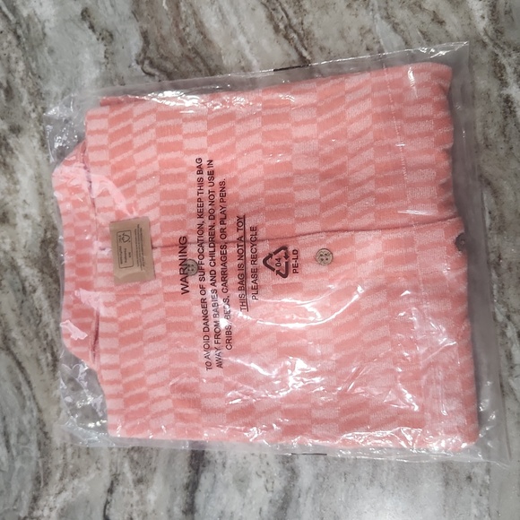 Criquet Terry Button Down size small - Picture 3 of 3